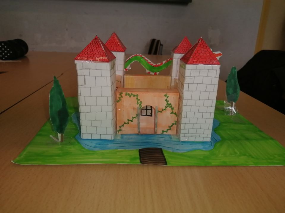 Chateaux fort maths (2)